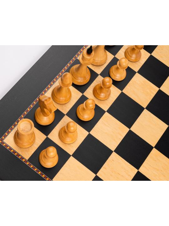 SQUARE- Online Chess Shop - The Queen’s Gambit - Official Chess Set